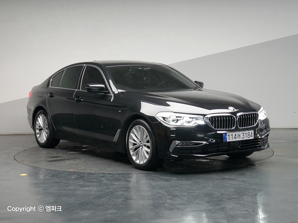 2020 BMW 5 SERIES (7Gen) 