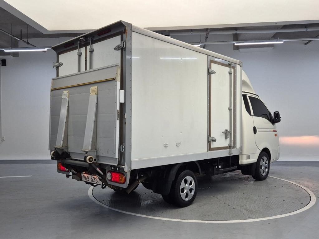 2018 HYUNDAI PORTER II High frozen tower Super Cap Twin Company