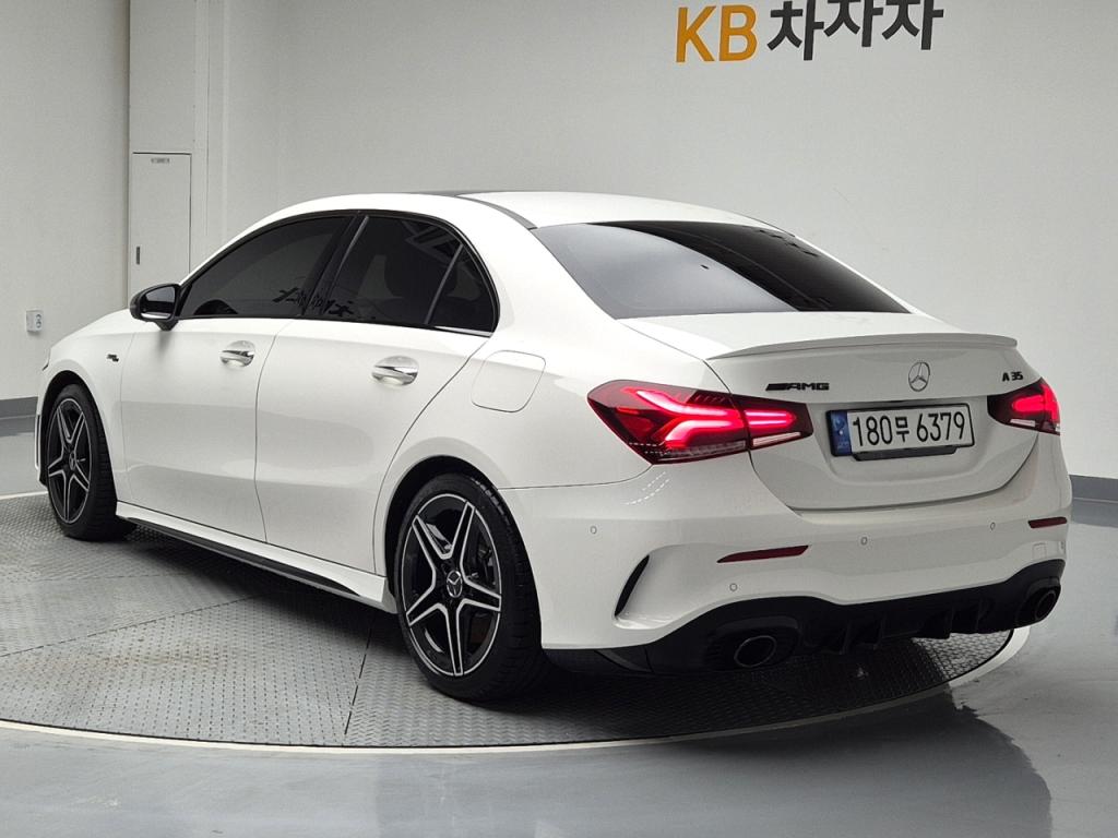 2023 BENZ A CLASS (4Gen) A35 AMG 4matic sedan