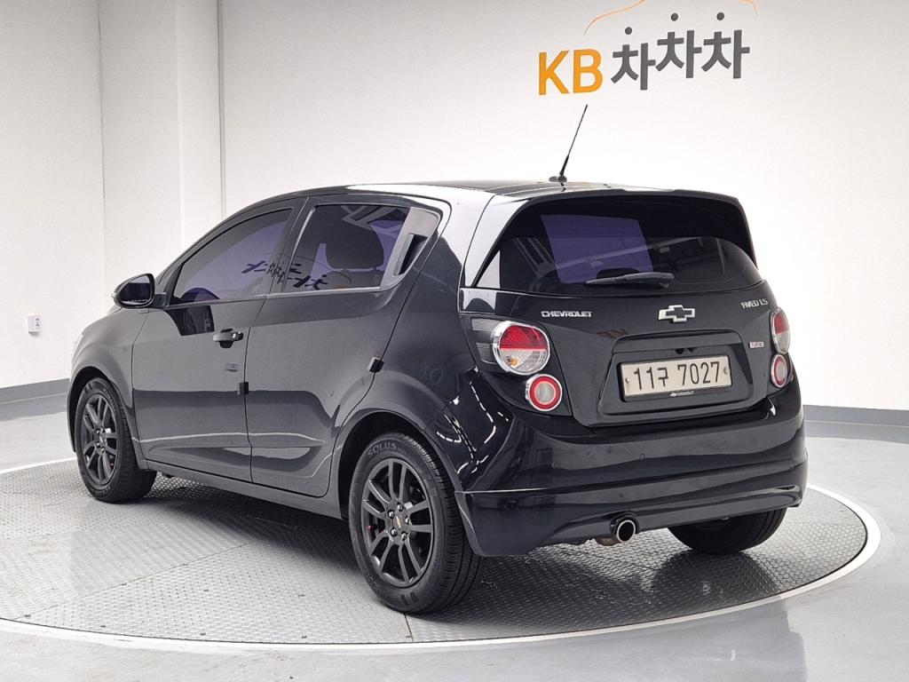 2015 CHEVROLET(GM) AVEO 5 Door 1.4 Turbo Ls sports