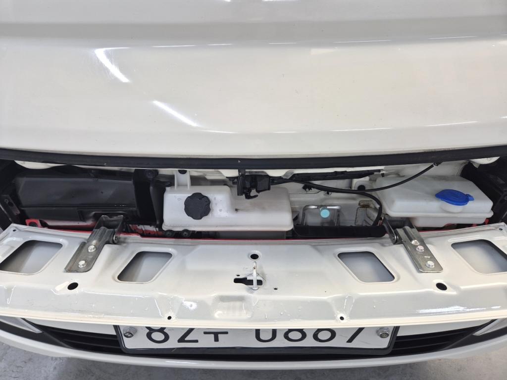 2018 HYUNDAI PORTER II Built -in Low