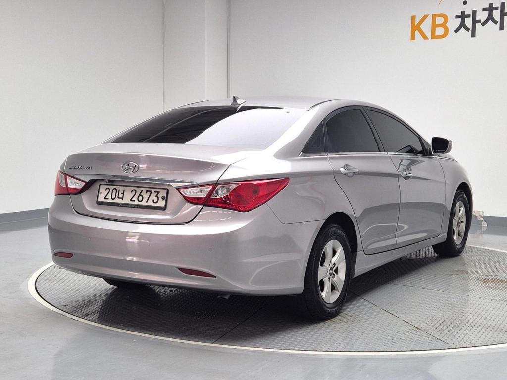 2014 HYUNDAI SONATA THE BRILIANT LPI Rent -a -car smart