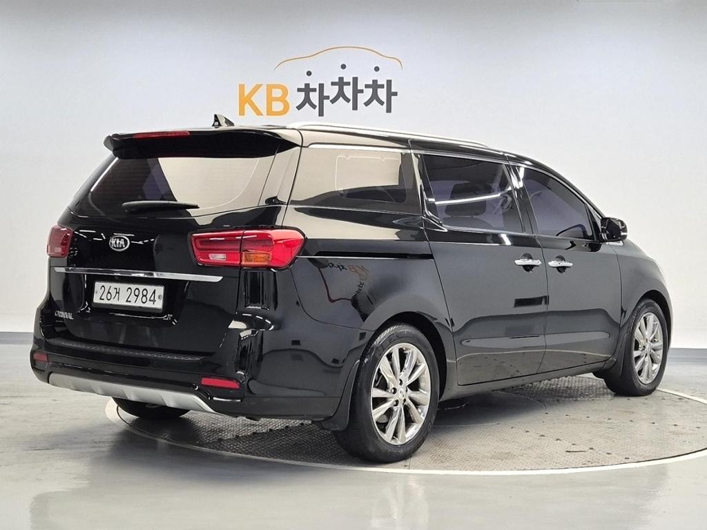 2019 KIA THE NEW CARNIVAL 