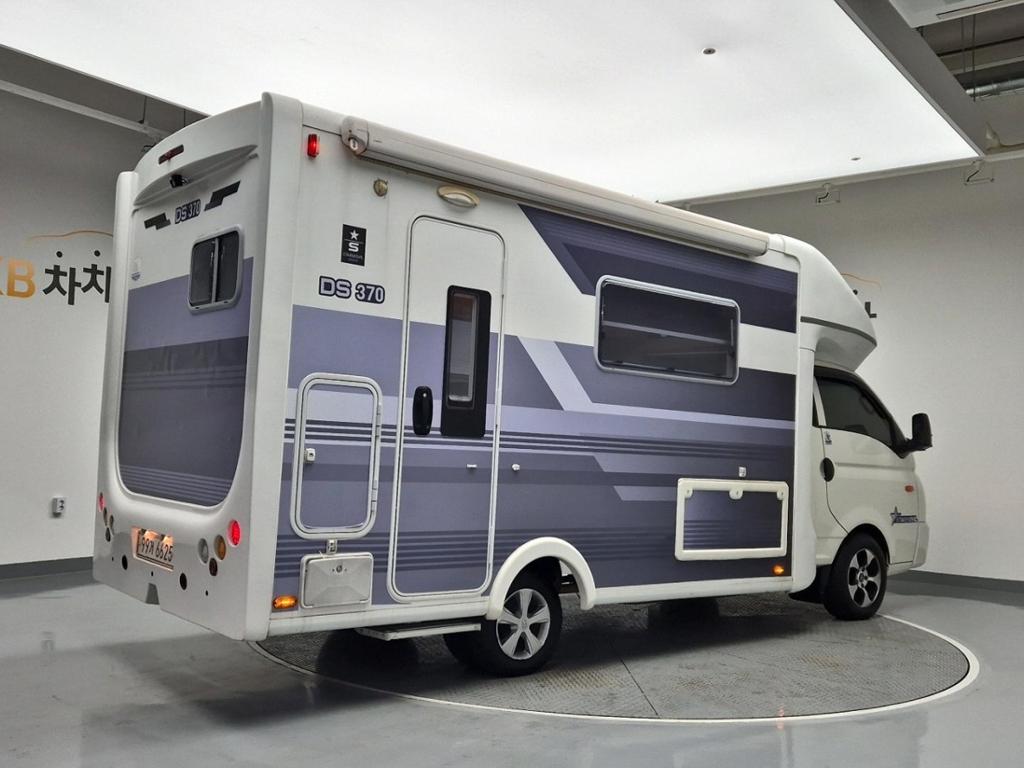 2017 HYUNDAI PORTER II 
