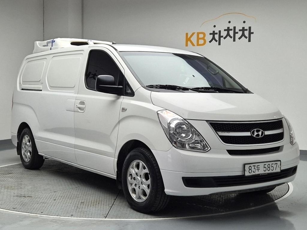 2014 HYUNDAI GRAND STAREX 