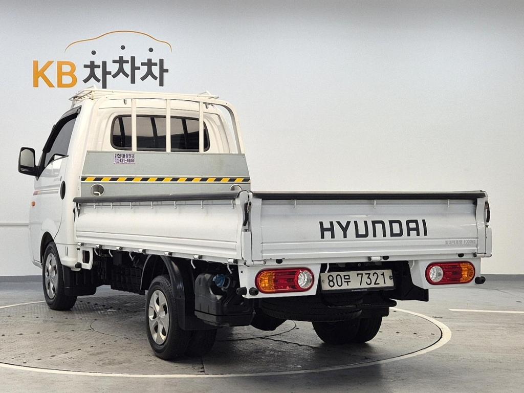 2022 HYUNDAI PORTER II 