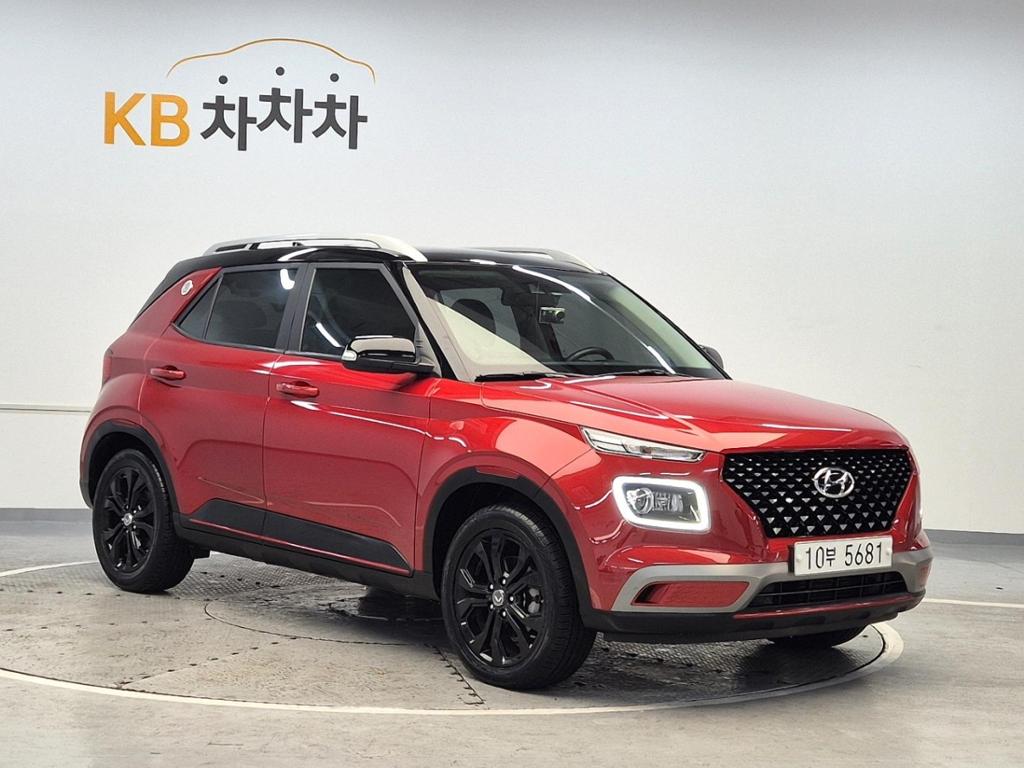2020 HYUNDAI VENUE 