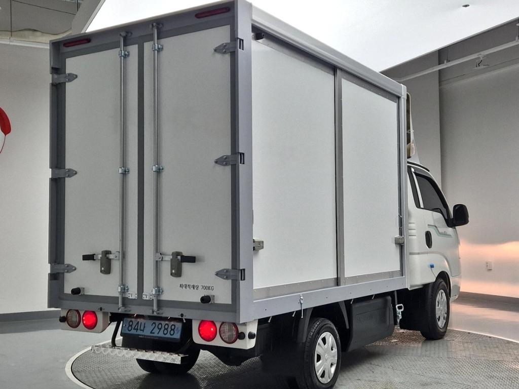 2022 KIA BONGO 3 EV 