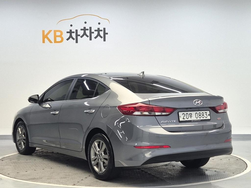 2016 HYUNDAI AVANTE AD 