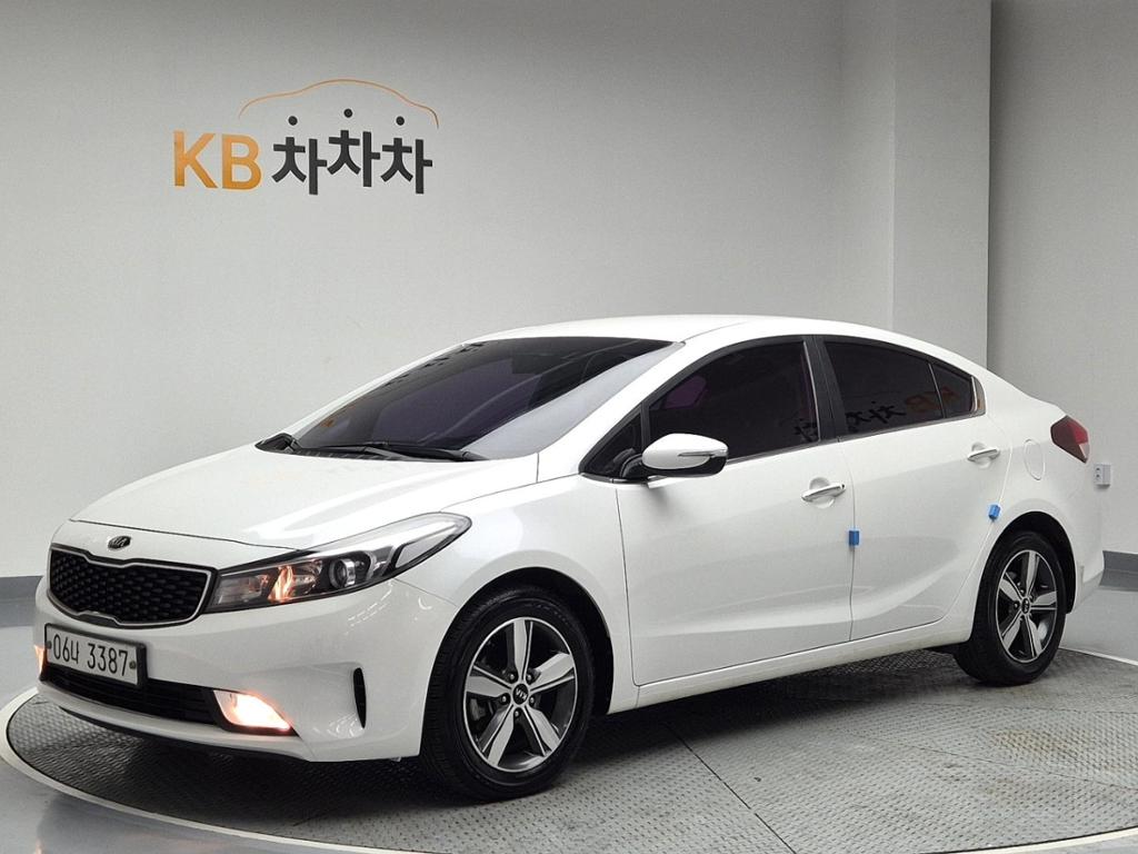 2018 KIA THE NEW K3 