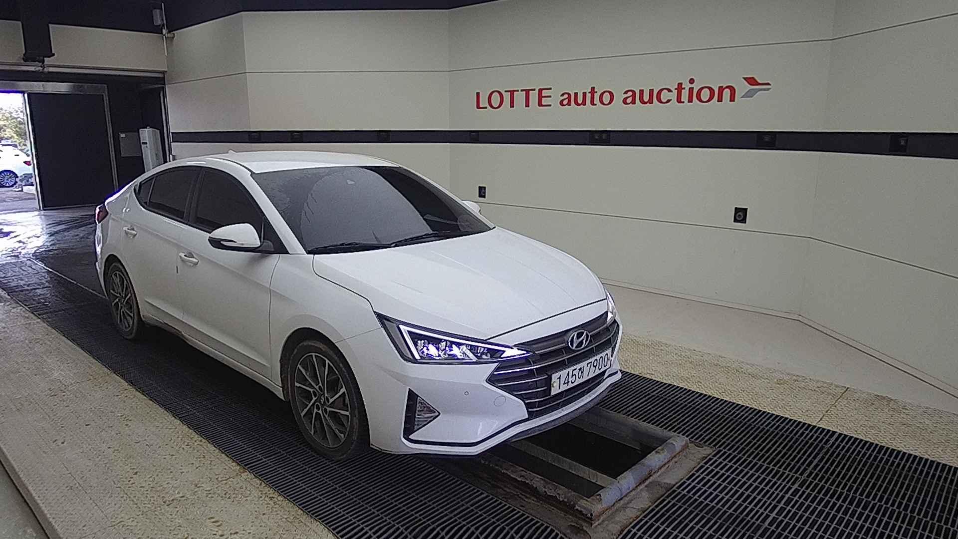 2020 HYUNDAI THE NEW AVANTE AD 1.6 Gasoline Smart