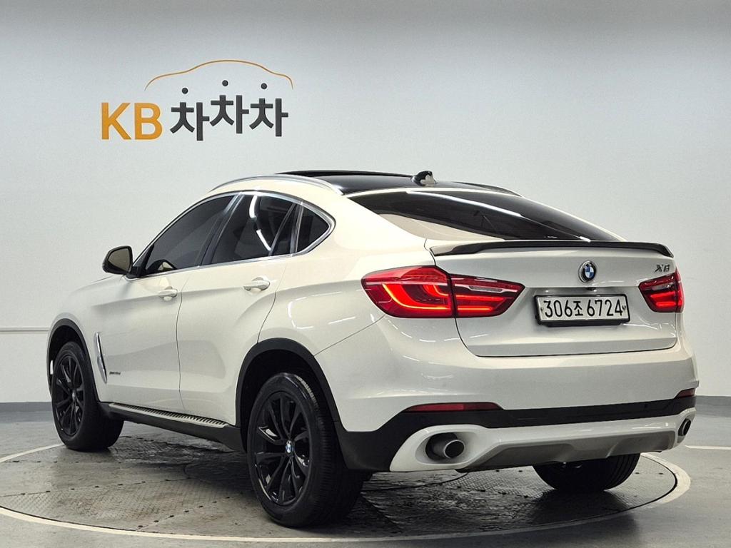 2015 BMW X6 (2Gen) 