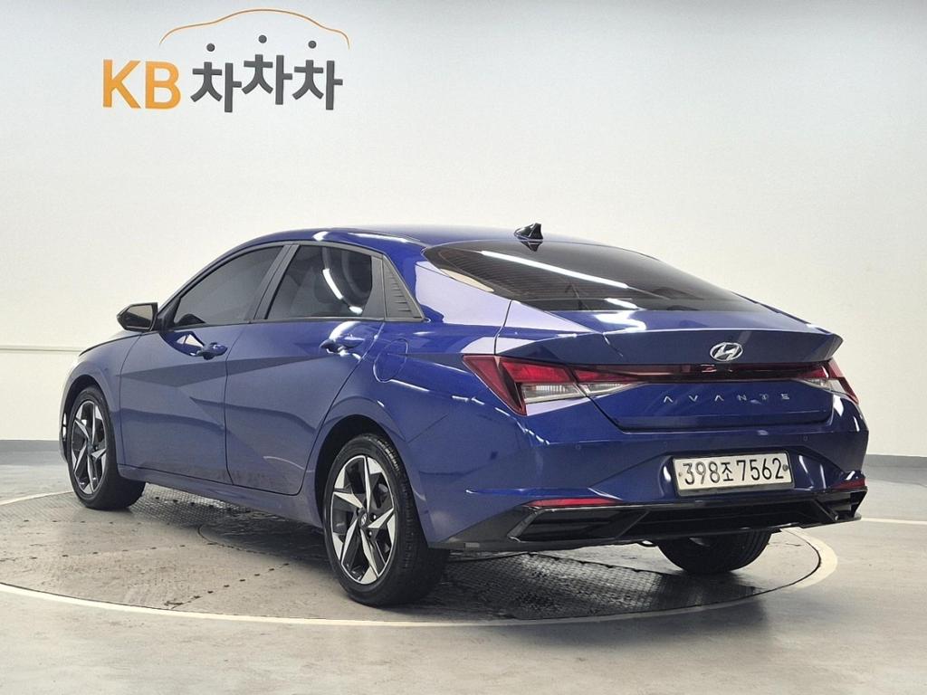 2021 HYUNDAI AVANTE (CN7) 