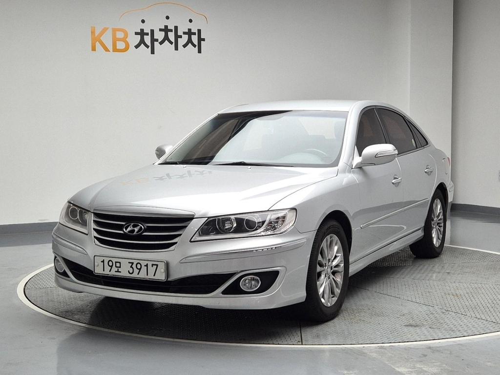 2010 HYUNDAI THE LUXURY GRANDEUR 