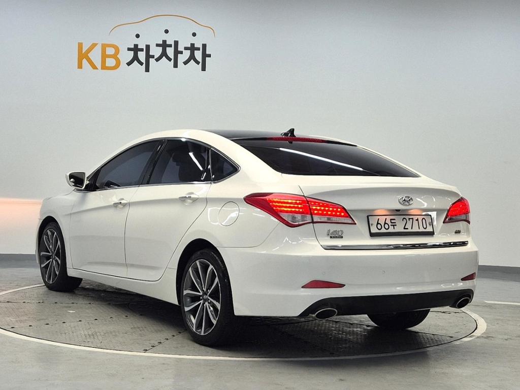 2014 HYUNDAI i40 