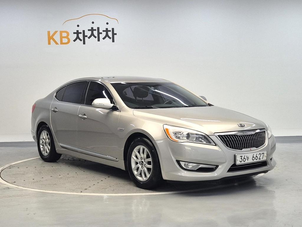 2010 KIA K7 