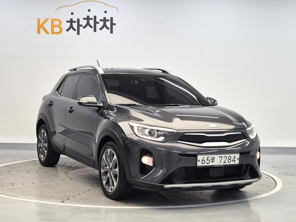 2018 KIA STONIC 