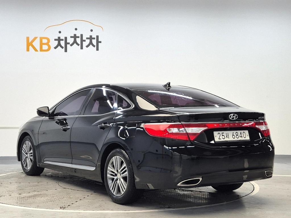 2014 HYUNDAI GRANDEUR HG 