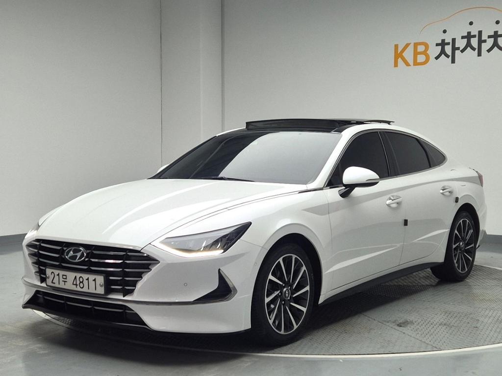 2020 HYUNDAI SONATA (DN8) 