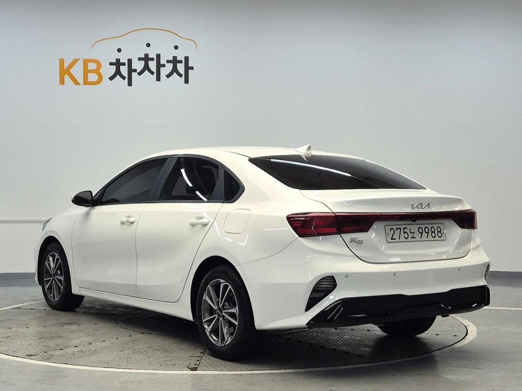 2022 KIA THE NEW K3 