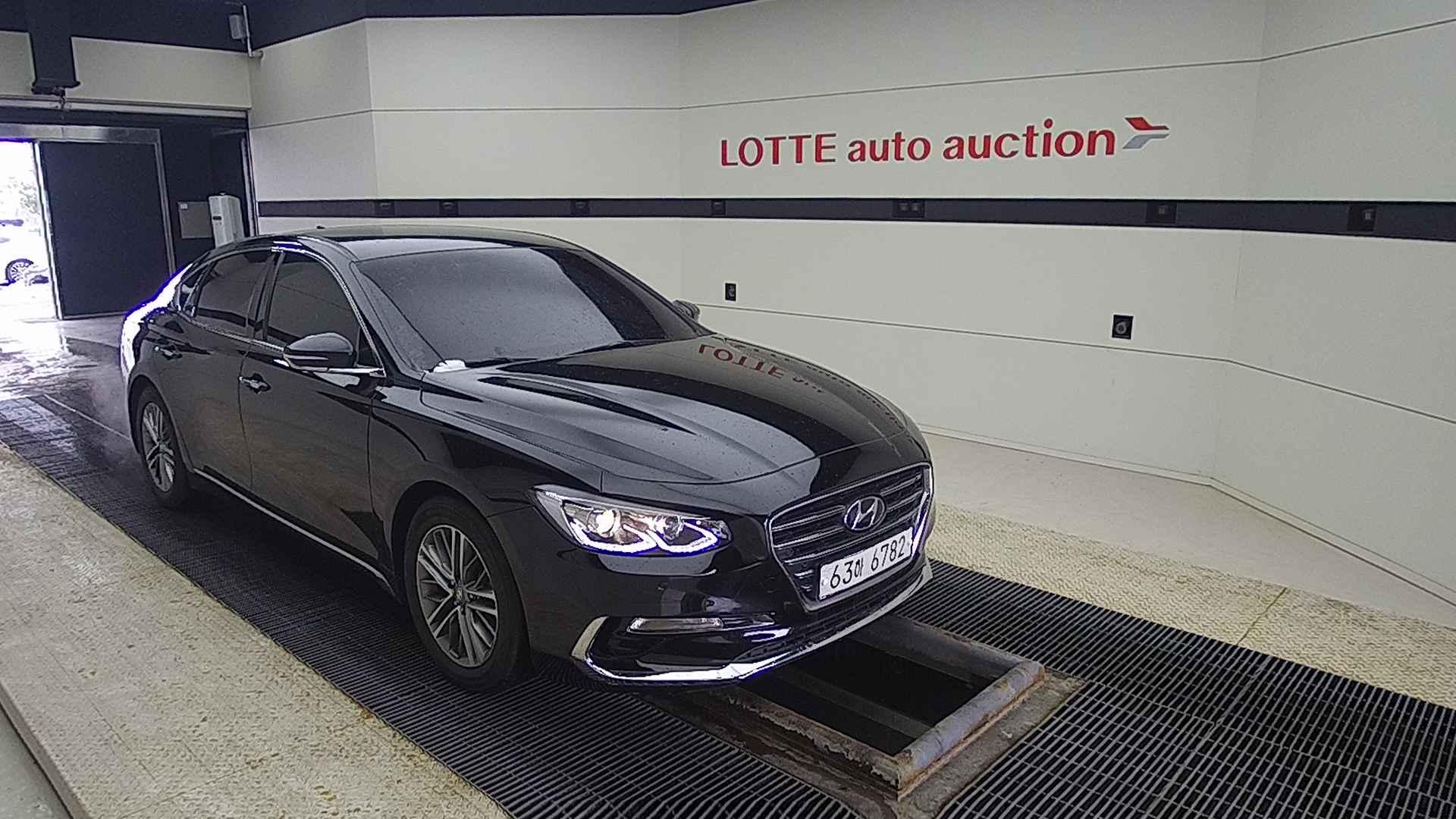 2018 HYUNDAI GRANDEUR IG 3.0 LPi STD