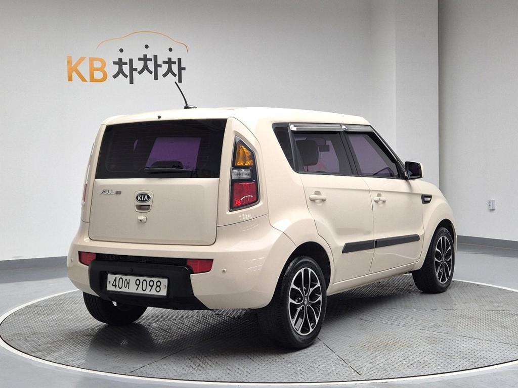 2011 KIA SOUL 