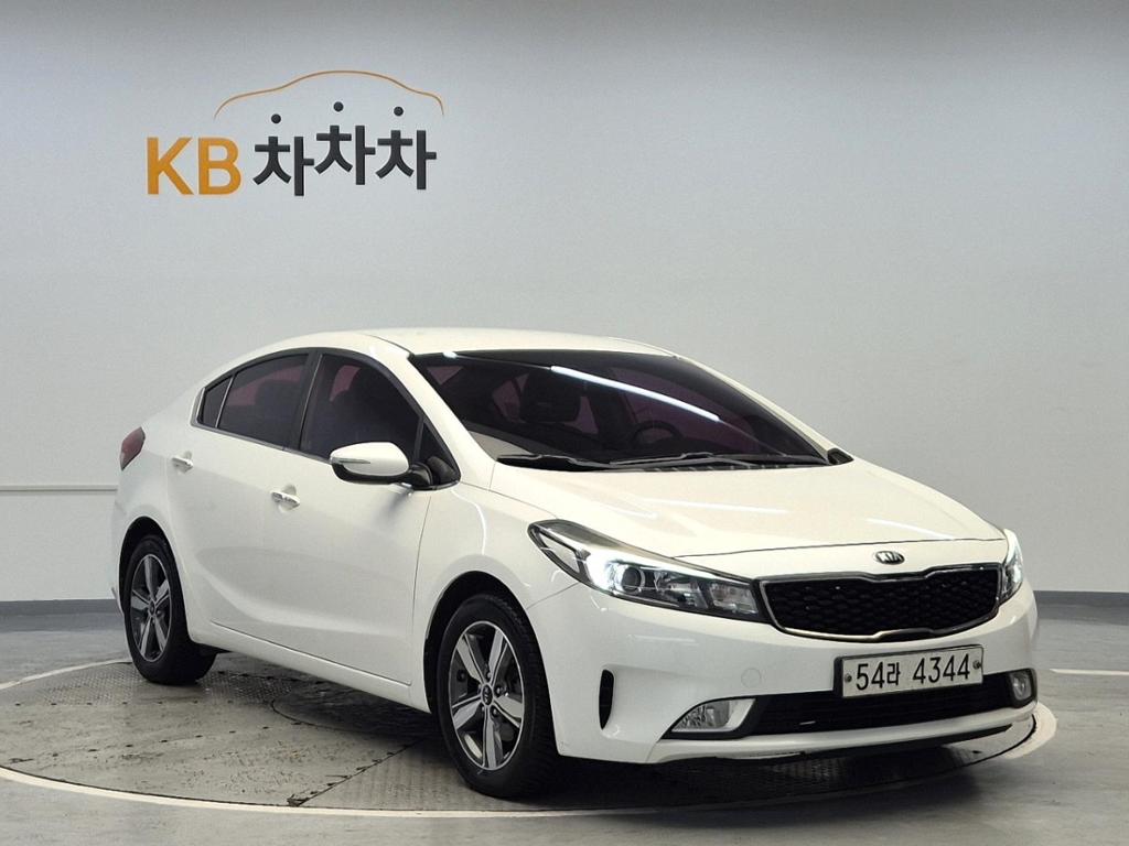 2018 KIA THE NEW K3 