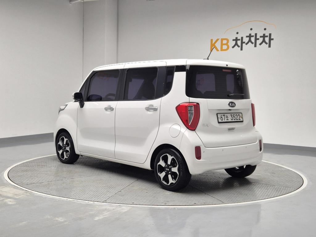 2013 KIA RAY 