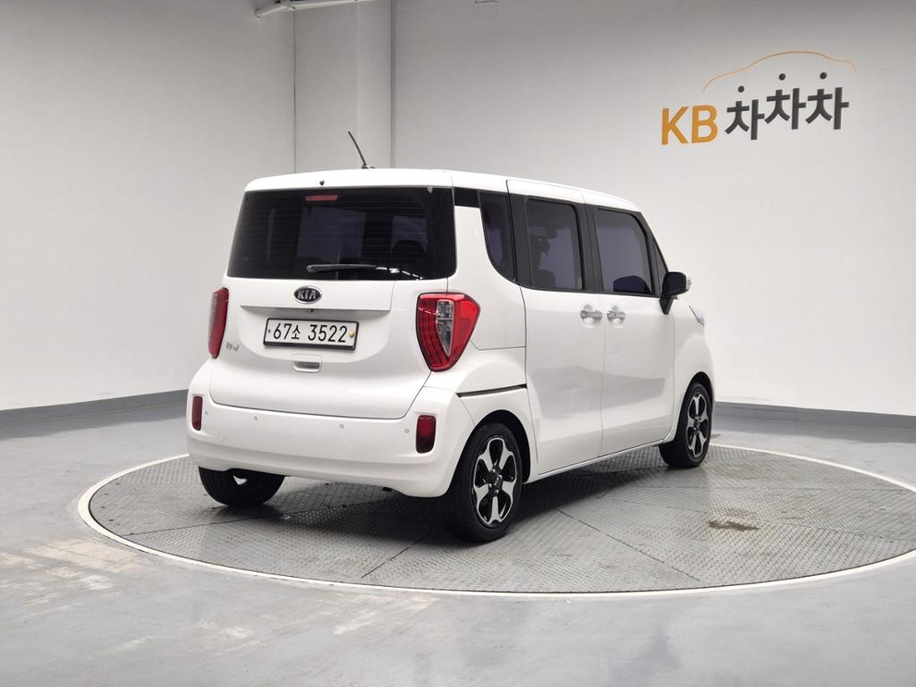 2013 KIA RAY 