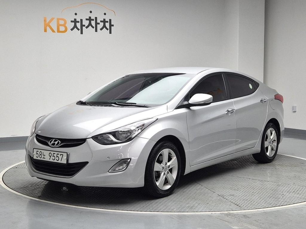 2014 HYUNDAI AVANTE MD 