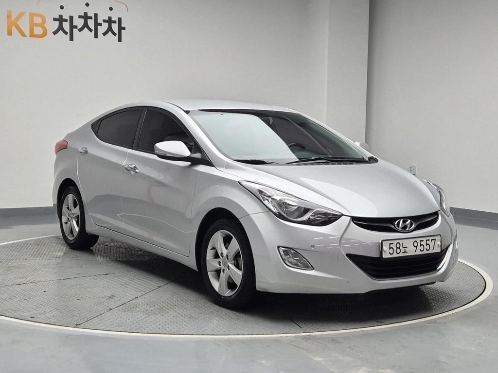 2014 HYUNDAI AVANTE MD 