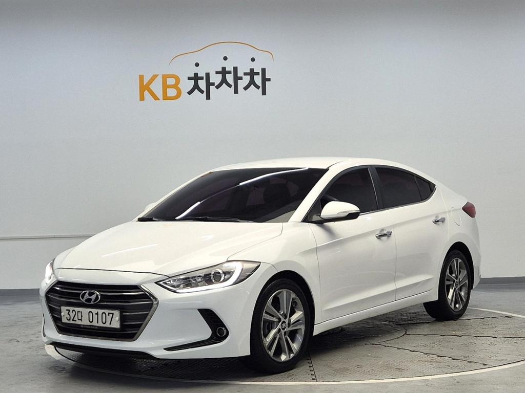 2017 HYUNDAI AVANTE AD 
