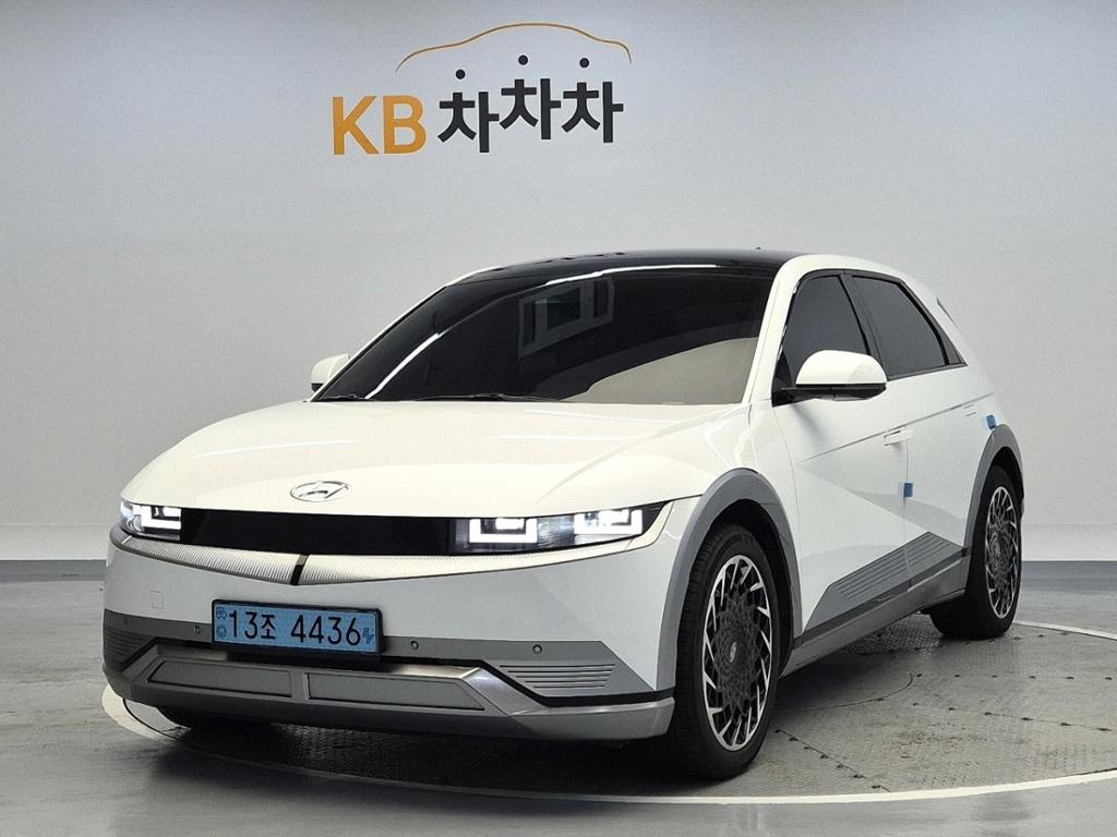 2022 HYUNDAI IONIQ5 