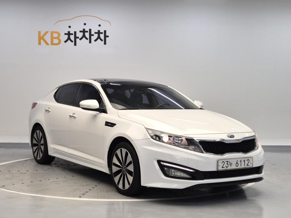 2011 KIA K5 