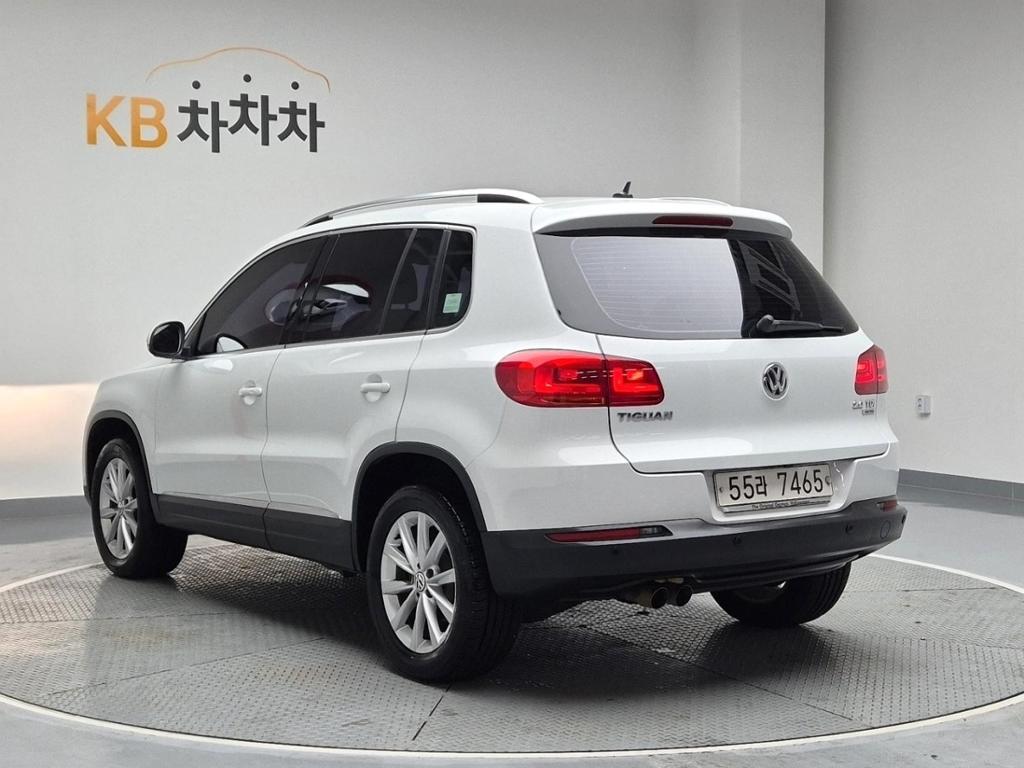 2015 VOLKSWAGEN TIGUAN 
