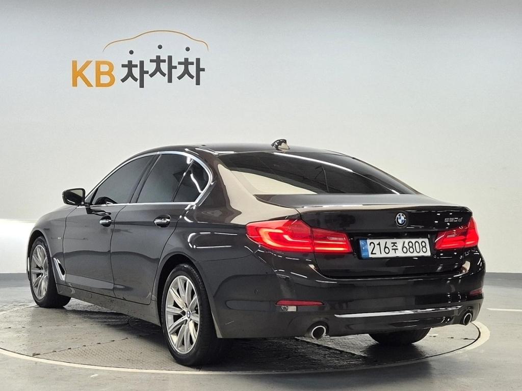 2018 BMW 5 SERIES (7Gen) 
