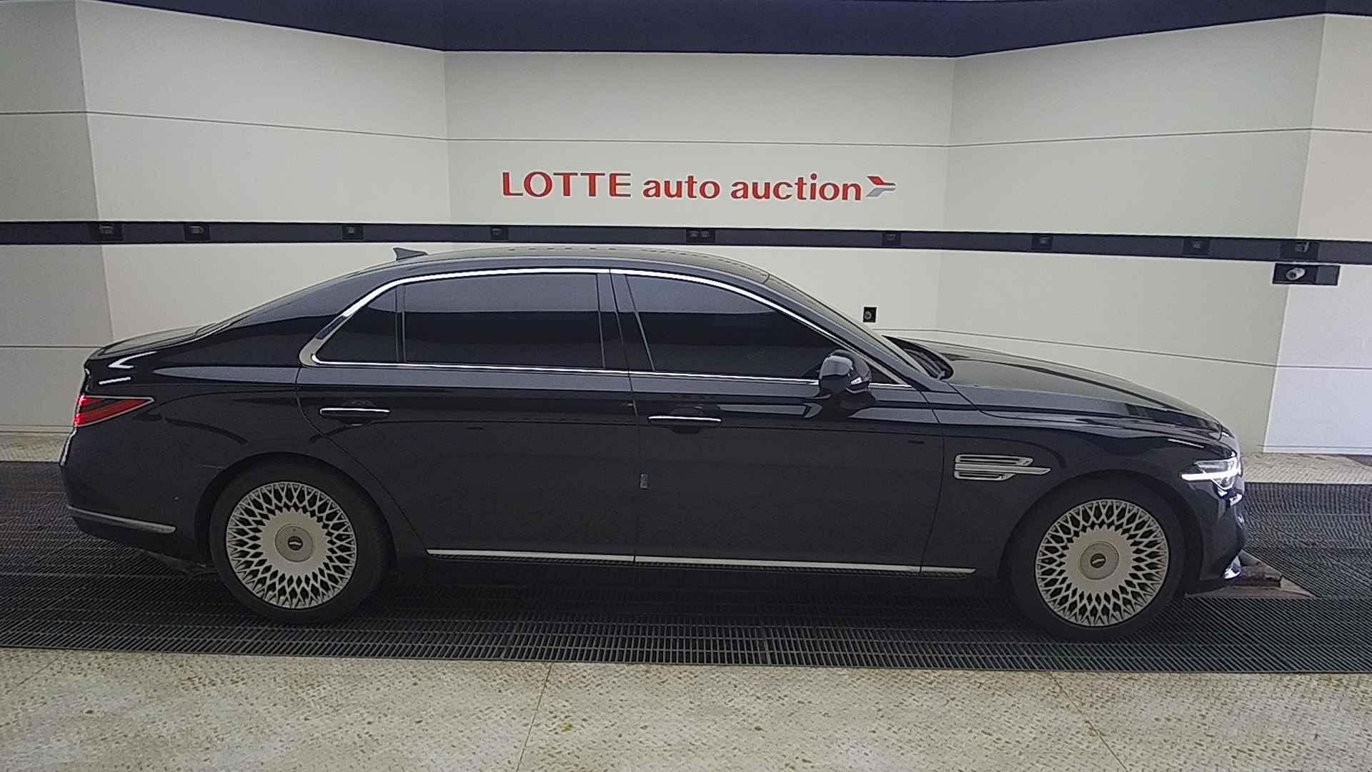 2021 GENESIS G90 3.8 AWD Premium Luxury