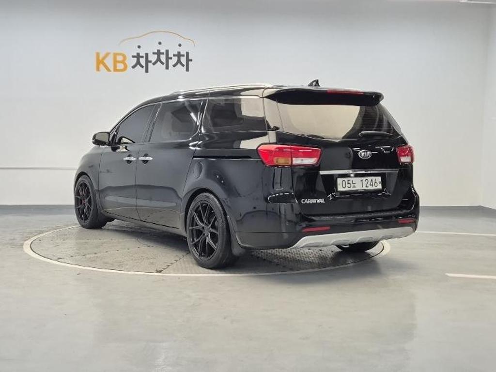 2018 KIA ALL NEW CARNIVAL 