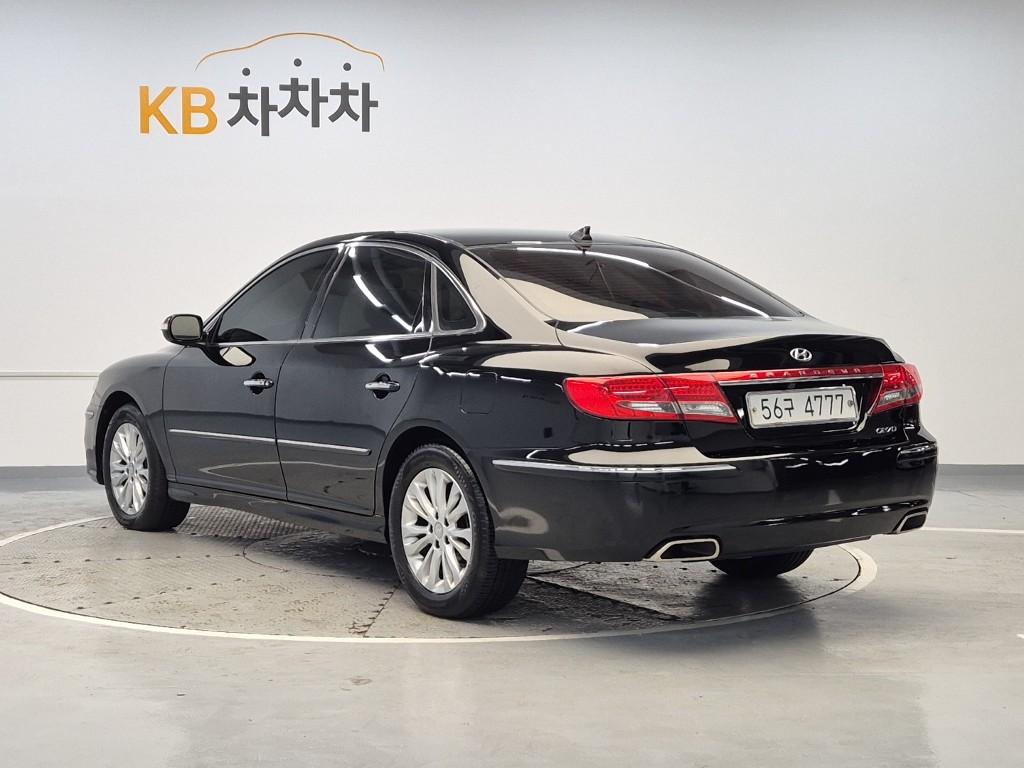 2011 HYUNDAI THE LUXURY GRANDEUR 