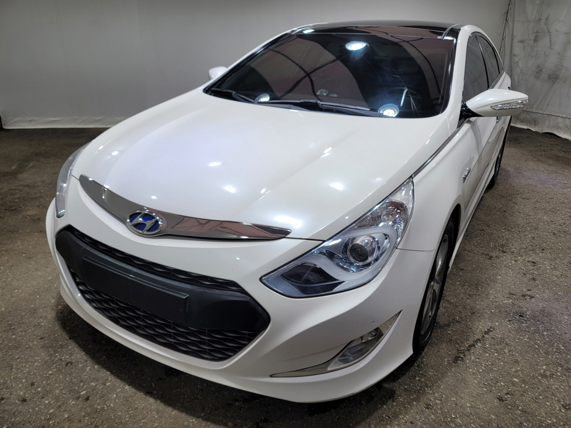 2012 HYUNDAI YF SONATA HYBRID 