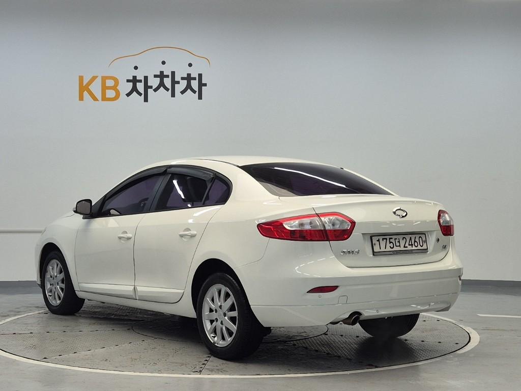 2011 RENAULT KOREA NEW SM3 