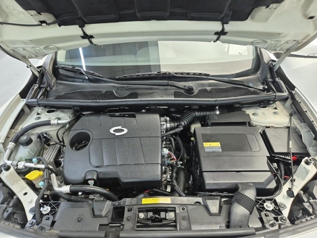 2011 RENAULT KOREA NEW SM3 