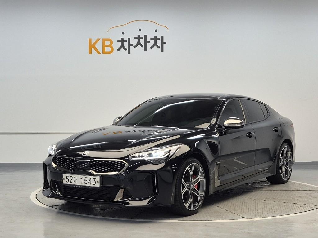 2018 KIA STINGER 