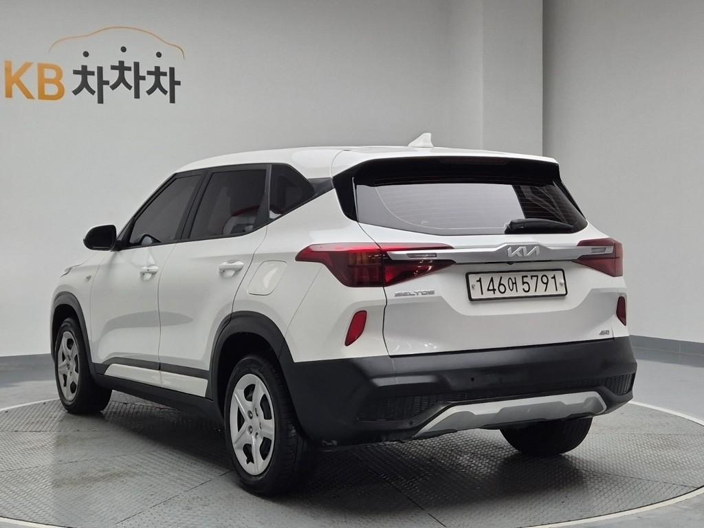 2022 KIA SELTOS 