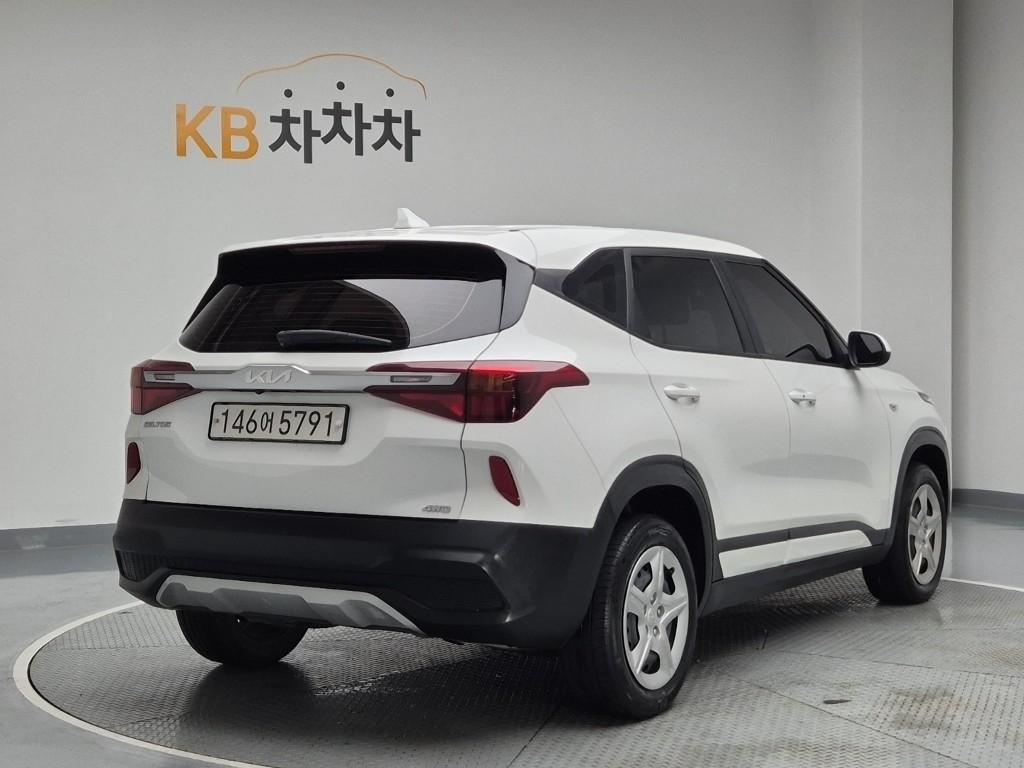 2022 KIA SELTOS 