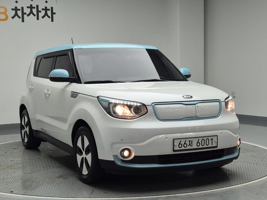 2015 KIA SOUL EV 