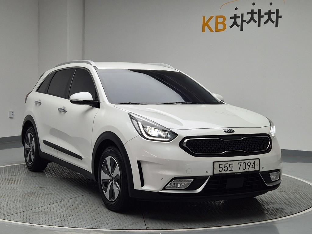 2018 KIA NIRO 