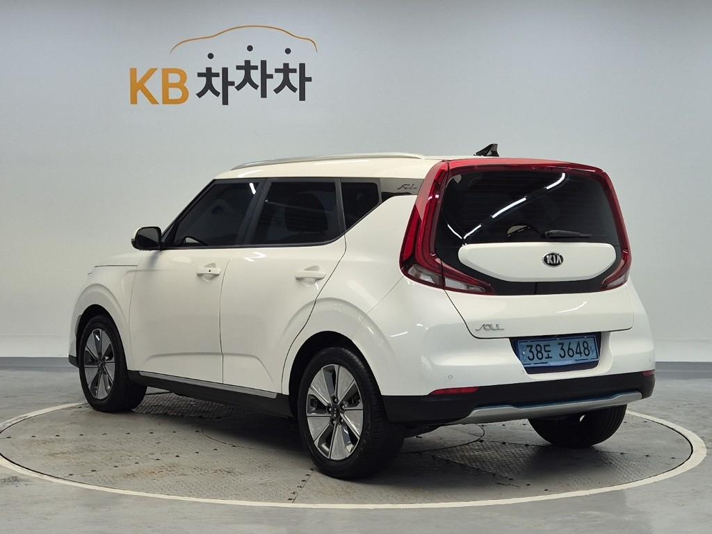 2019 KIA SOUL BOOSTER EV 