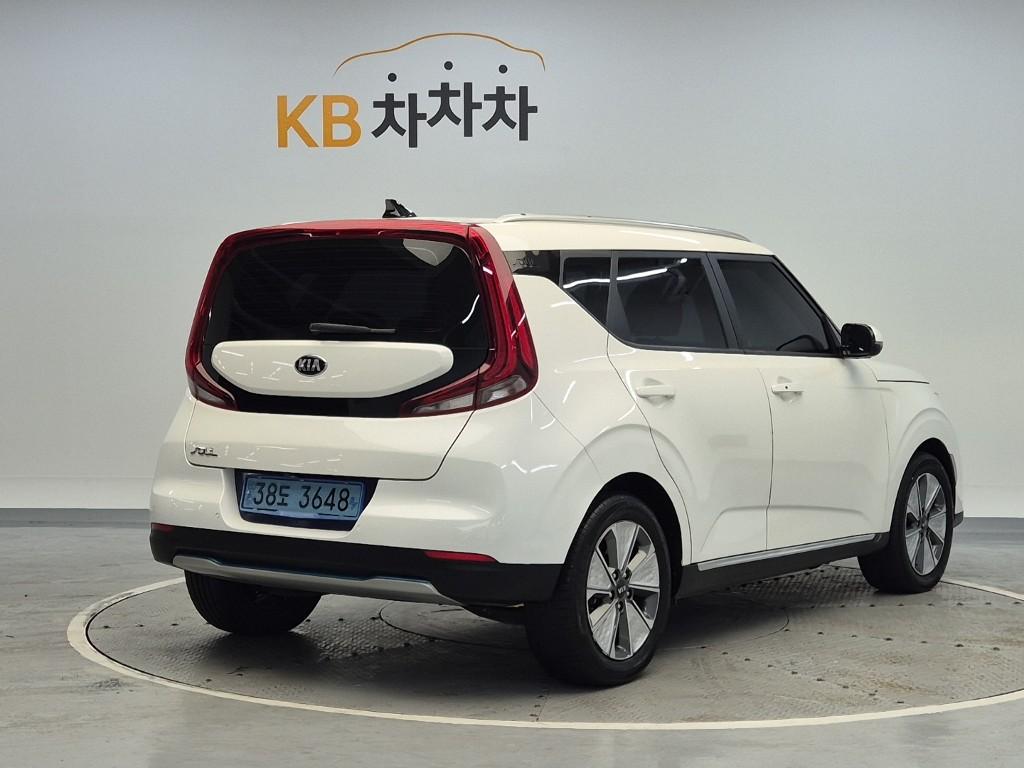 2019 KIA SOUL BOOSTER EV 