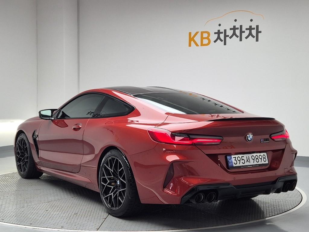 2020 BMW M8 